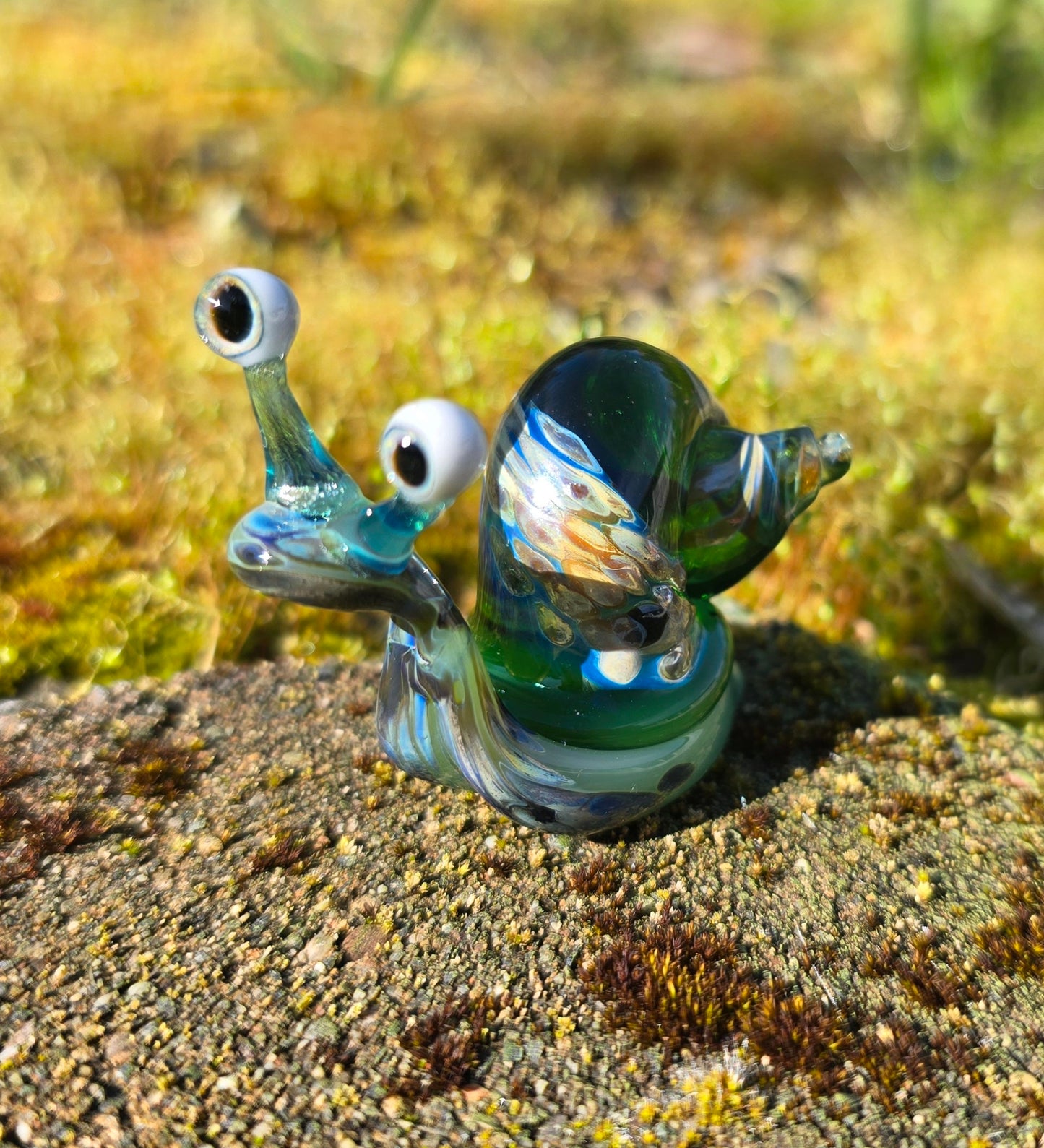 Snail Figurines with Huge Eyeballs, Special Edition