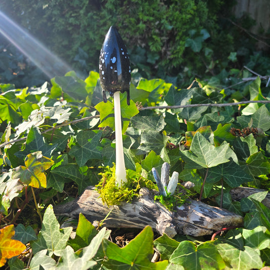 Inky Cap Mushroom Sculpture #0861