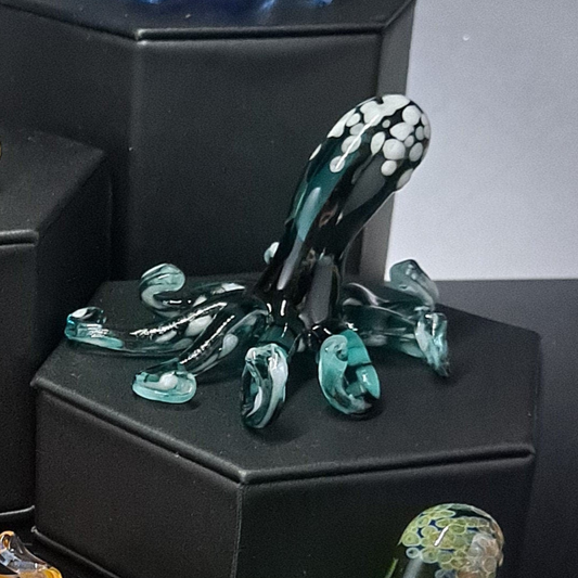 Handmade Glass Octopus Figurine Collection – Borosilicate Glass Ocean Décor