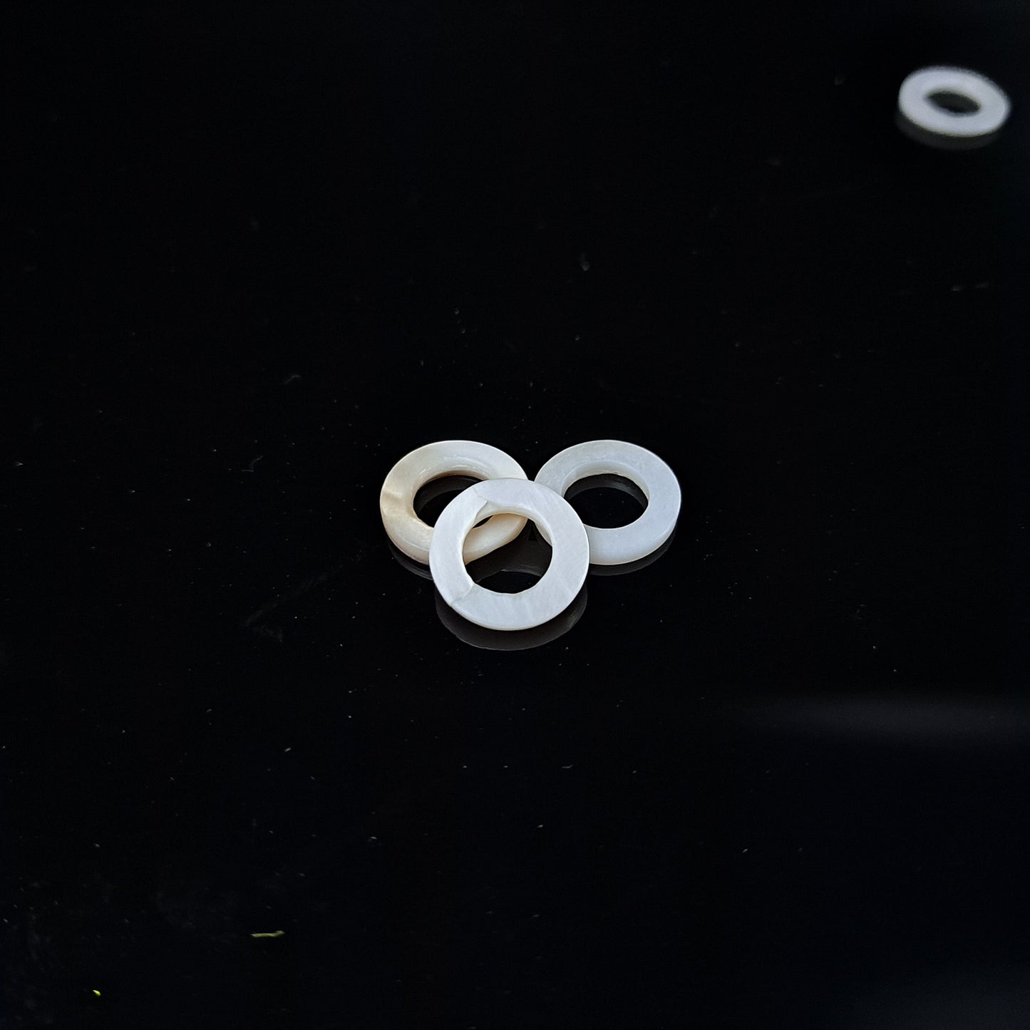 3 Pack Mother of Pearl Dread Bead Rings - 8mm bead holes - Shell Dread Beads, White mother of pearl Stone Dread Beads