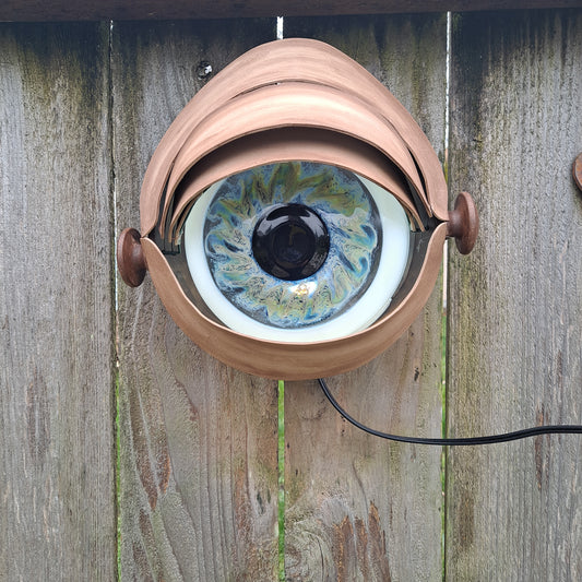 Blinking Eyeball Lamp, Limited Edition