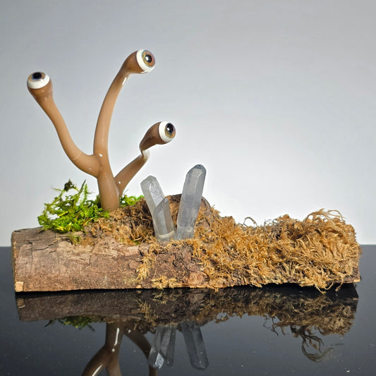 Eyeball Moss Plant Sculpture #0866