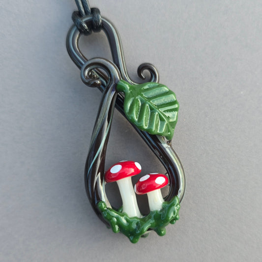 Amanita Mushroom Fairy Ring  Necklace #0954