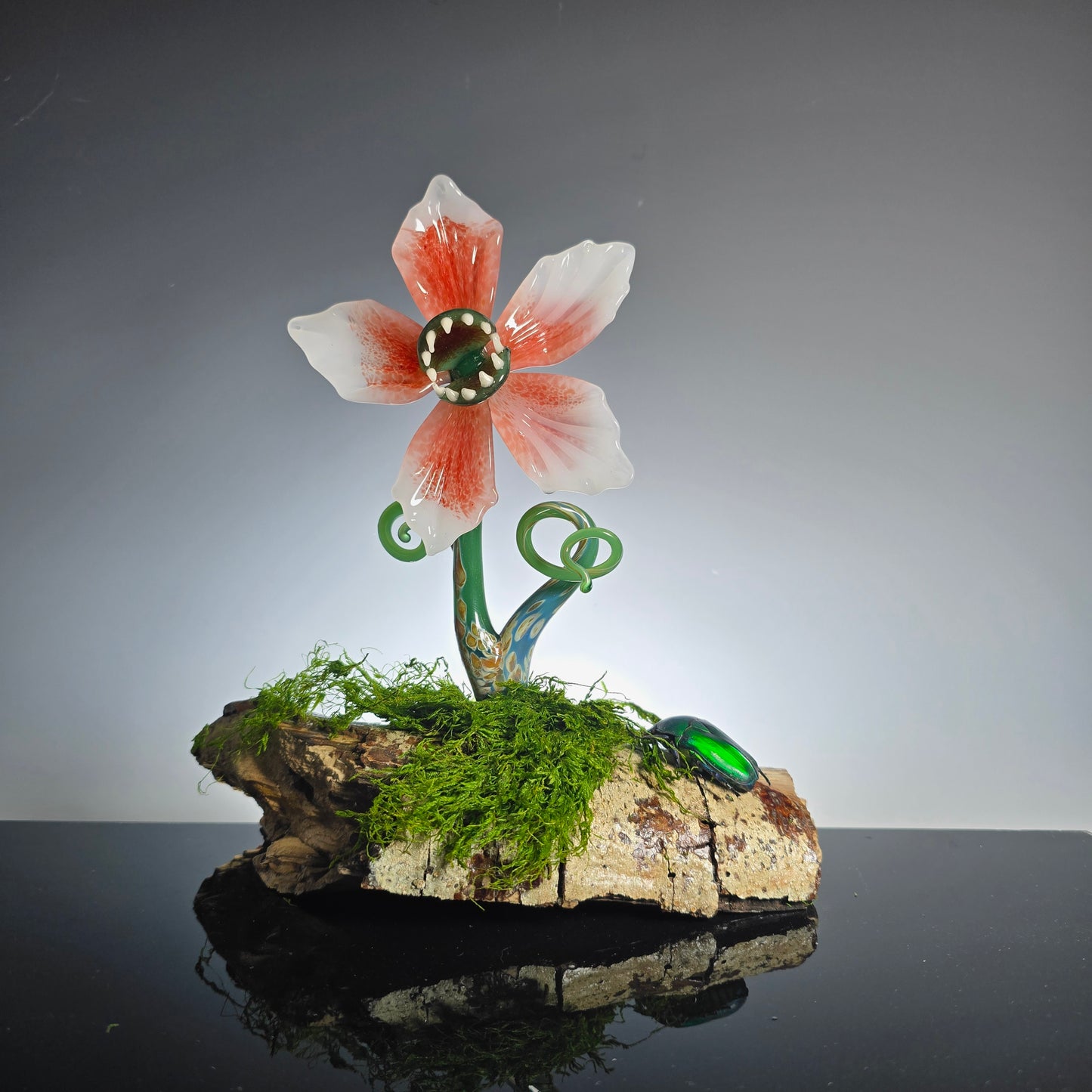 Eyeball Monster Plant Sculpture #0978