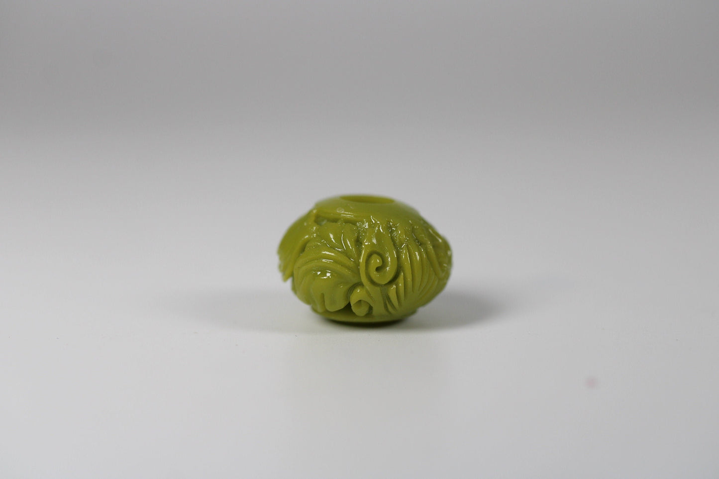 Leaf Dread Bead // 5mm Bead Hole // Vine Dread Bead, Acrylic Dreadlock Bead, Dread Jewelry, Dread Accessories